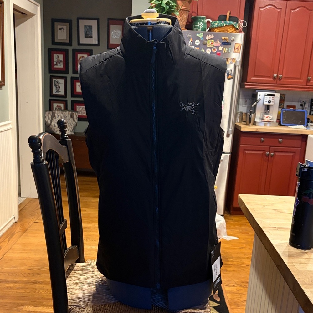 Arc'teryx Black Women's Vest New with tags M